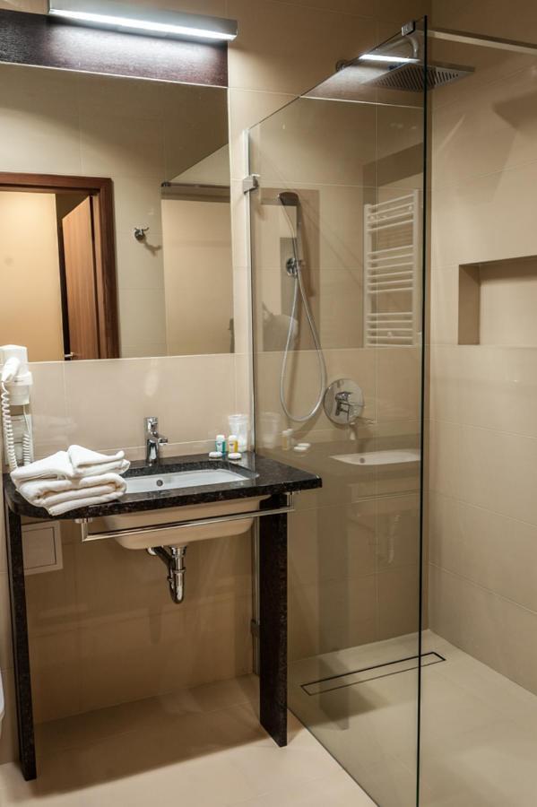 Hotel Lazur Spa & Conference Kaliszki 외부 사진